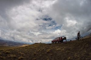 bike tour peru, cusco biking, mountain biking over pass