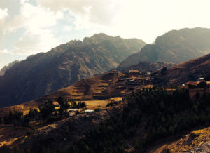 Scenery on our Peru Biking Tours with mountains and mtb trails